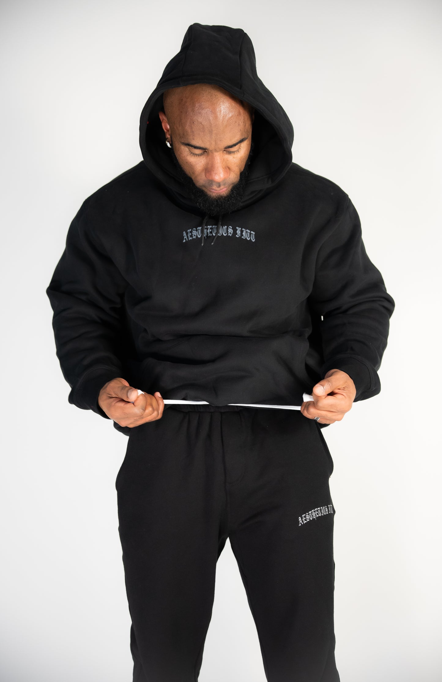 FORGED IN IRON JOGGERS - BLACK