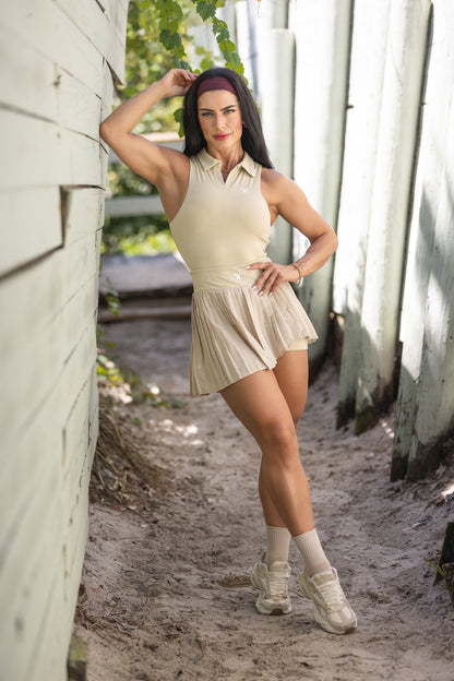 RIVAL SKORT - SAND