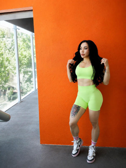 WONDER SHORTS - LIME GREEN