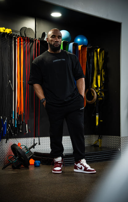 FORGED IN IRON OVERSIZED TEE - BLACK