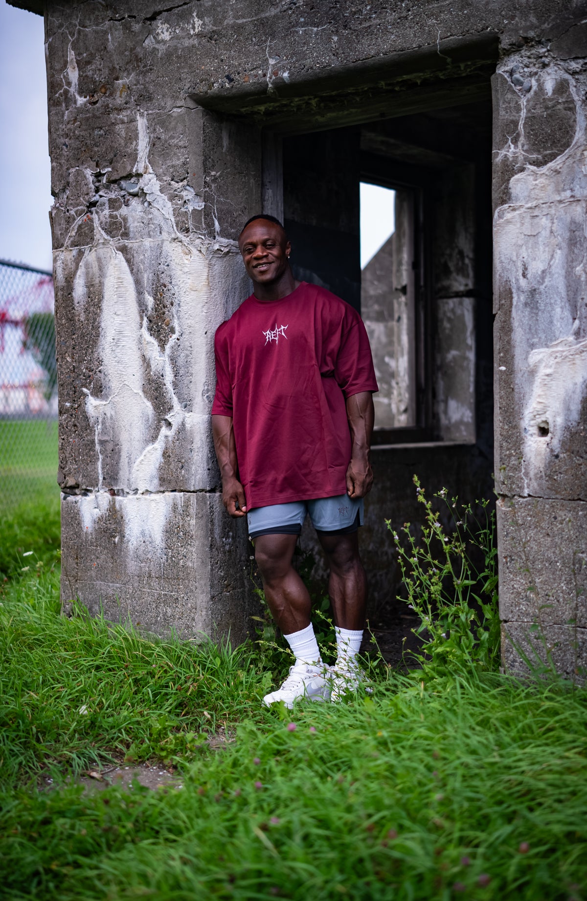 PUSH YOUR LIMITS OVERSIZED TEE - BLACK CHERRY