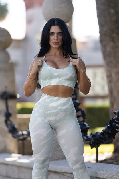 SAFARI SEAMLESS BRA - MINT/IVORY