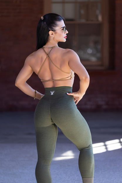 EXPAND SEAMLESS LEGGINGS - OLIVE