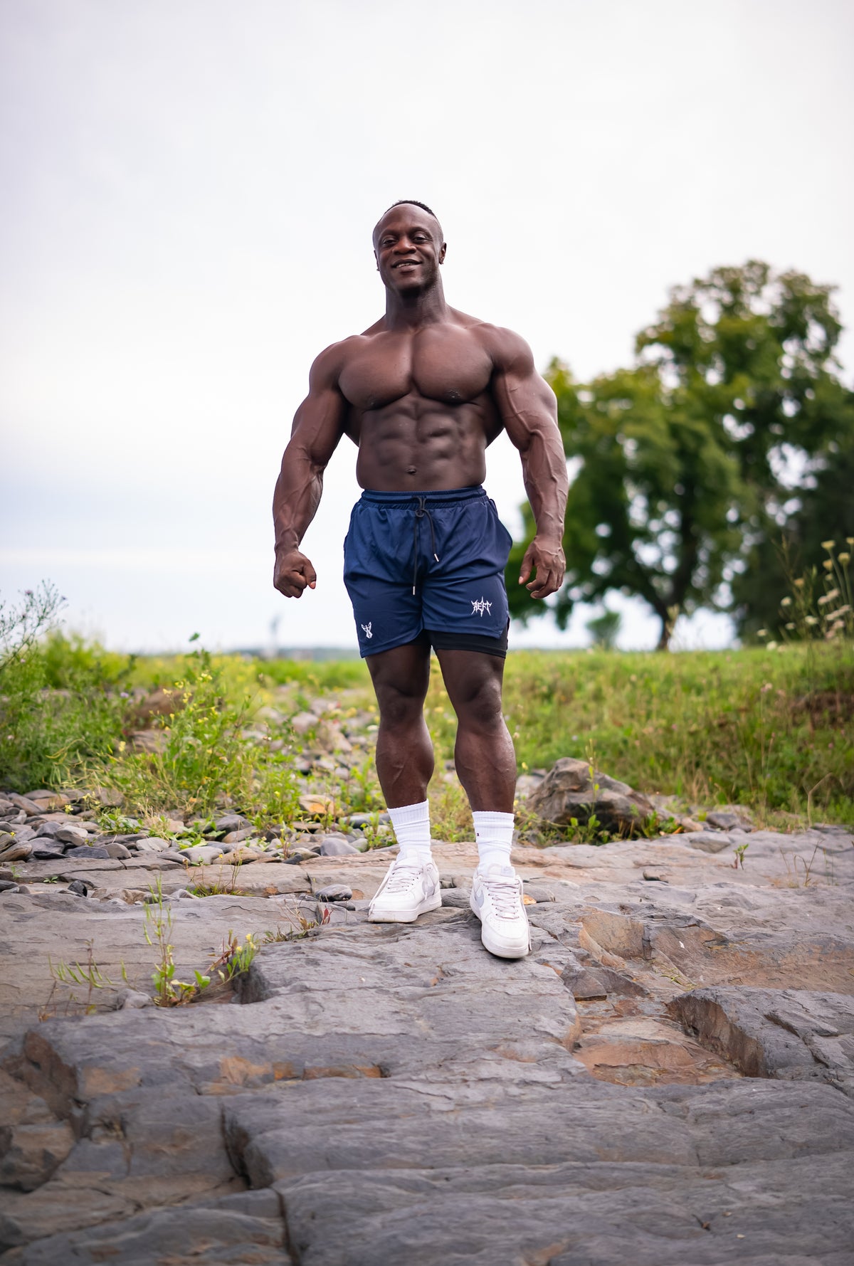 ATHLETIC COMPRESSION SHORTS - NAVY
