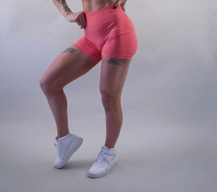 DELUXE SEAMLESS SHORT - SALMON PINK