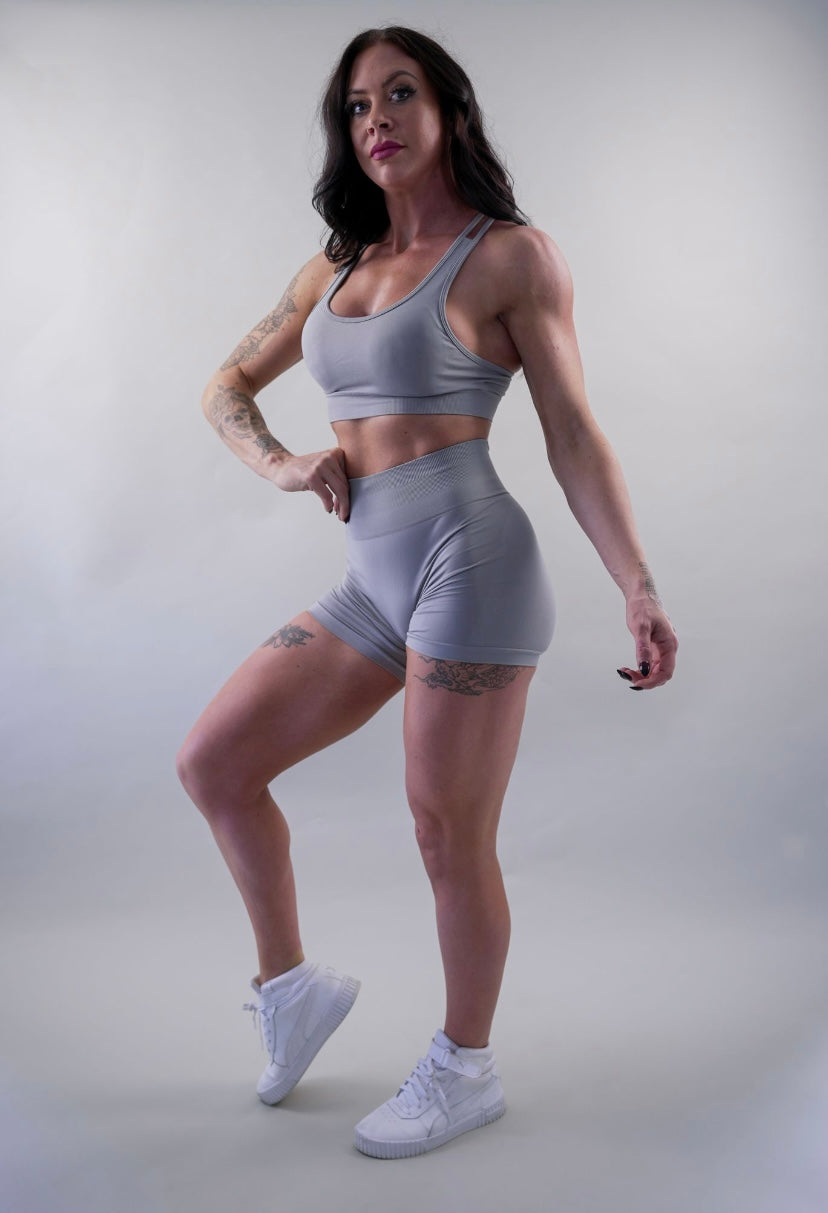 DELUXE SEAMLESS SHORT - ASH GREY