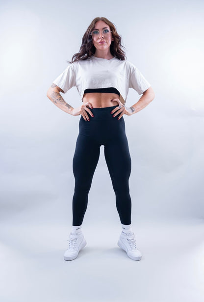 ELEVATE CROP TEE - BEIGE
