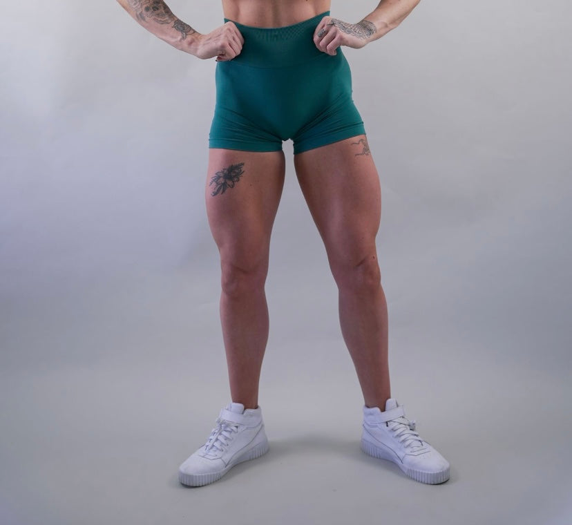DELUXE SEAMLESS SHORT - MYRTLE