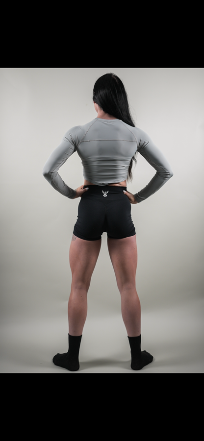 ELEVATE LONG SLEEVE CROP TOP - PLATINUM