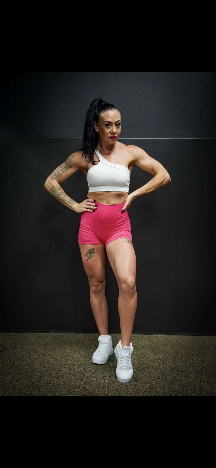 DELUXE SEAMLESS SHORT - MAGENTA
