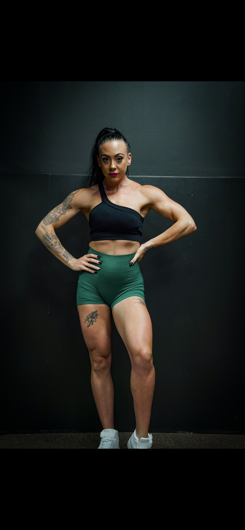 DELUXE SEAMLESS SHORT - EMERALD