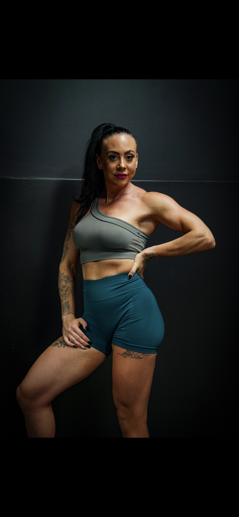 DELUXE SEAMLESS BRA - CHARCOAL