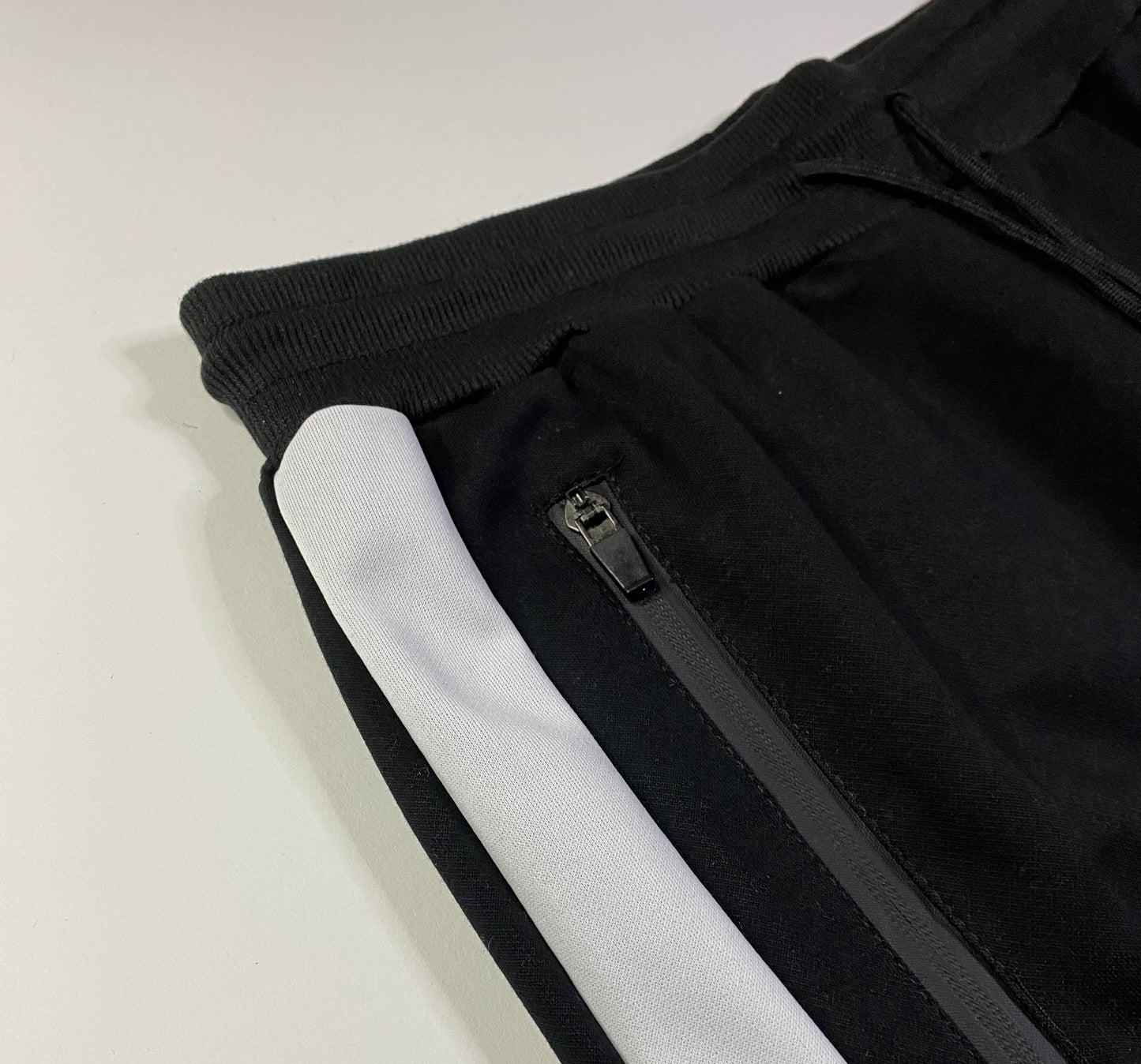 Legacy Joggers - Black